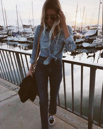 Agolde Jeans de Halley Elefante en la cuenta de Instagram @thesaltyblonde