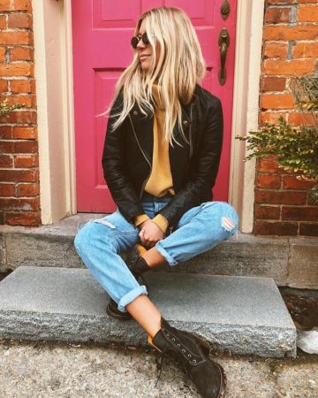 Sabrina Lace Up Boot de Halley Elefante en la cuenta de Instagram @thesaltyblonde