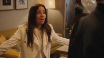 Myr­tle over­sized leather bik­er jack­et worn by Sam Fox (Pamela Adlon) in Better Things Season 4 Episode 6