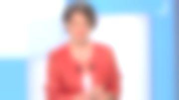 The short jacket round neck imitation leather of Melanie Taravant in C to tell the 14.04.2020