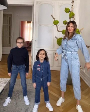 The combination of jean Mango range by Yasmine Zeroc on his account Instagram @yasmine.zeroc