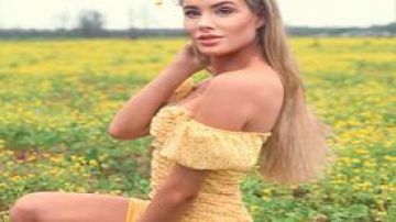 Vestido amarillo ruched usado por Victoria Paul en The Bachelor
