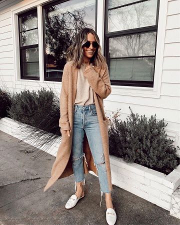 Linnie Flat Mules of Shannon en la cuenta de Instagram @itsybitsyindulgences