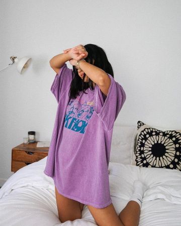 Urban Outfitters Floyd Lavé T-Shirt Robe portée par Michelle Infusino sur son Instagram account @michelleinfusino