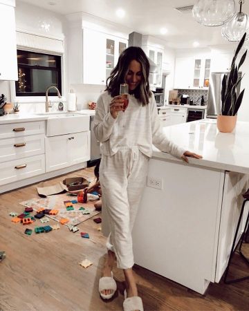Ugg® Slippers of Shannon en la cuenta de Instagram @itsybitsyindulgences