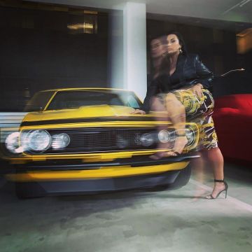 The cycling shorts Versace multicore Demi Lovato on her account Instagram @ddlovato