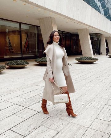 Vestido pullover de Rach Parcell en la cuenta de Instagram @rachparcell