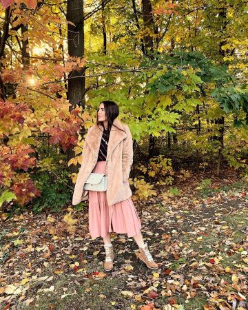 Sac à Bandoulière en cuir de Rach Parcell sur l'Instagram account @rachparcell