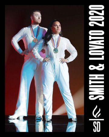 The polar white GmbH of Demi Lovato on her account Instagram @ddlovato