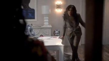 Argent Métallique Blazer porté par les témoins Lyon (Taraji P. Henson) dans l'Empire Saison 6 Épisode 17