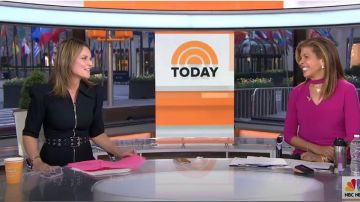 Michael kors colección Zip-Front Belted Midi Dress usado por Savannah Guthrie en today april 15, 2020