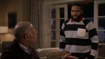Striped Rugby Shirt porté par Andre "Dre' Johnson (Anthony Anderson), en black-ish Saison 6 Épisode 21