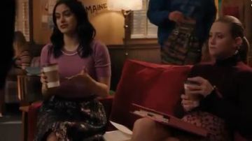 FLoral Jupe portée par Veronica Lodge (Camila Mendes) à Riverdale Saison 4 Épisode 17