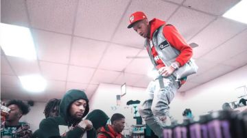 Moncler Grey 'Banker' Vest worn by Stunna 4 Vegas in his A HUNNID (Official Music Video)