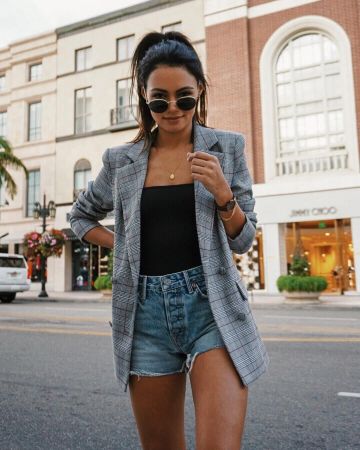 Majorelle Rhea Jack­et worn by Michelle Infusino on her Instagram account @michelleinfusino