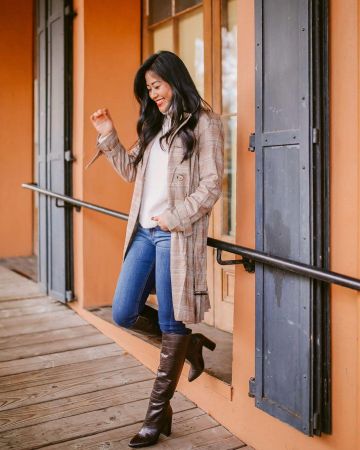 Skinny Jeans de Jen Vatthongxay sur l'Instagram account @piecesofemerald