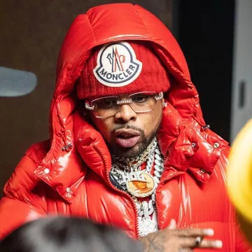 The red bonnet Moncler worn by Westside Gunn on his account Instagram @westsidegunn