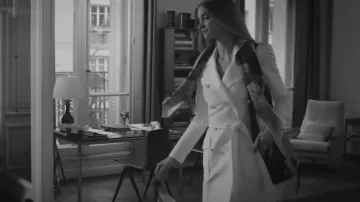 The silk scarf Innangelo worn by Leslie Masson in THE HARMONIST LONG VERSION Introduction in Cannes 2016