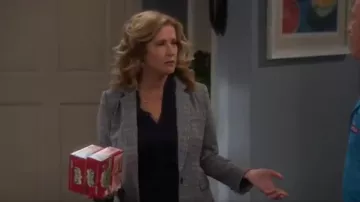Black Ju­dith Silk Blouse worn by Vanessa Baxter (Nancy Travis) in Last Man Standing Season 8 Episode 19