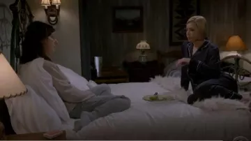Navy Pajamas worn by Jill (Jaime Pressly) in Mom Season 7 Episode 20