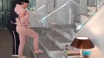 Pink Slip­pers worn by Kylie Jenner in Keeping Up with the Kardashians Season 18 Episode 4