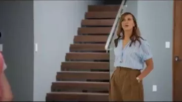 High Waist Brown Cargo Pants worn by Joya Barris (Rashida Jones) in #blackAF Season 1 Episode 1