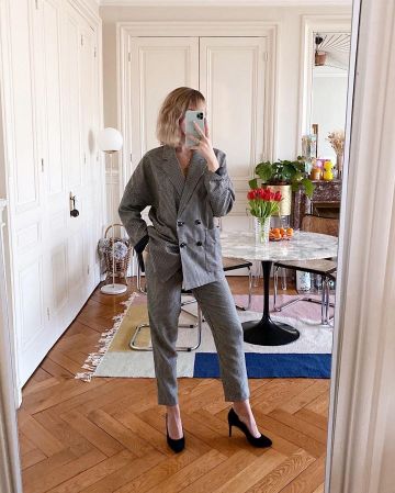 Le blazer imprimé pied de poule porté par Zoé Bassetto sur son compte Instagram @zoebassetto