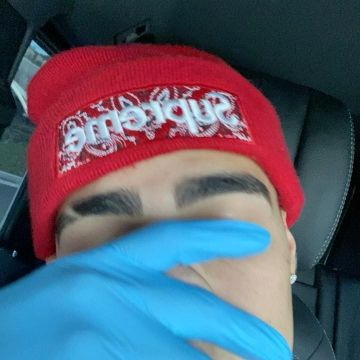 The bonnet Bandana Box Logo, Supreme worn by Lunay on his account Instagram @lunay