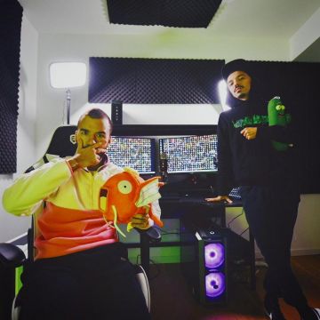 Polar vision zip jacket  porté par Oli Ordonez   sur le compte Instagram de @bigfloetoli 