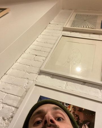 La gorra estilo pescador de Penn Badgley en su instagram account@pennbadgley