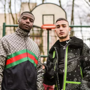 La veste zippée Gucci portée par Ninho sur le compte Instagram de @capoplaza 
