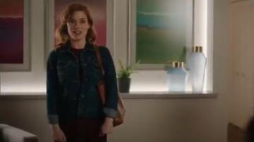 Veste en jean porté par Zoey (Jane Levy) en Zoey Extraordinaire de la Playlist de la Saison 1 Épisode 10