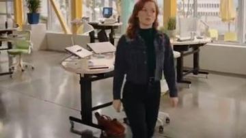 Black Skinny Pantalon porté par Zoey (Jane Levy) en Zoey Extraordinaire de la Playlist de la Saison 1 Épisode 10