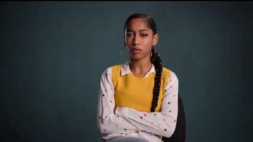 Star Printed Shirt worn by  Drea Barris  (Iman Benson) in #blackAF Season 1 Episode 4