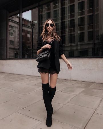 Stuart weitzman Du Genou Bottes de Gabriele Gzimailaite sur l'Instagram account @gabrielegz