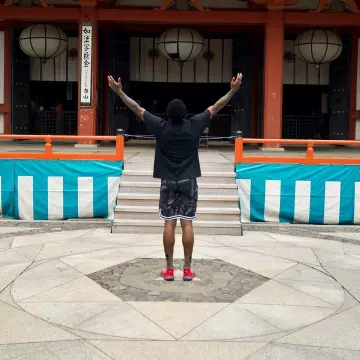 Les sneakers Nike Kyrie 2 Low Spongebob Mr Krabs de Kyrie Irving sur son compte Instagram @kyrieirving