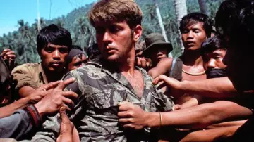 La veste d'uniforme camouflage portée par le Captain Benjamin L. Willard (Martin Sheen) dans Apocalypse Now