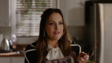 Crystal Hoop boucles d'Oreille portées par Fallon Carrington (Elizabeth Gillies) dans la Dynastie Saison 3 Épisode 18