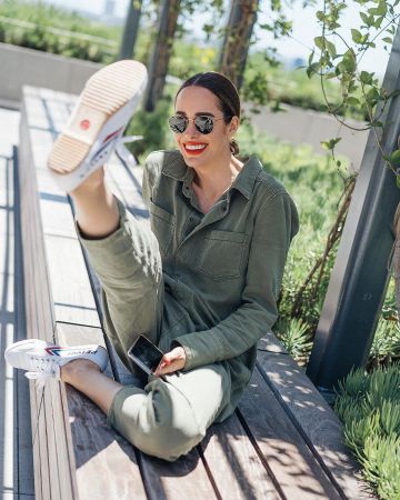 Ray-ban Round Met­al Sun­glasse of Louise Roe on the Instagram account @louiseroe