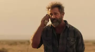La chemise à carreaux de John Link (Mel Gibson) dans Blood Father
