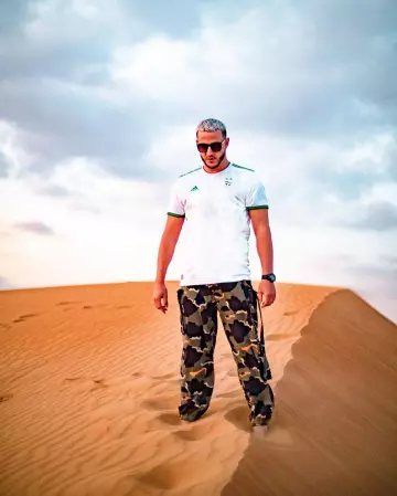 Le pantalon cargo militaire de DJ Snake sur son compte Instagram @djsnake