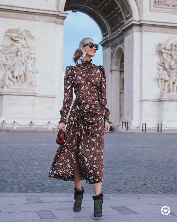 Botines polka Dot Lace de Hannah Strafford-Taylor en la cuenta de Instagram @hannahstraffordtaylor