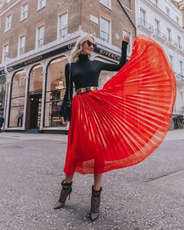 Msgm Jupe à Paillettes de Hannah Strafford-Taylor sur l'Instagram account @hannahstraffordtaylor