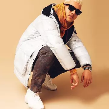 La paire de Puma Thunder Desert portée par PLK sur le compte Instagram de @plk_pb 