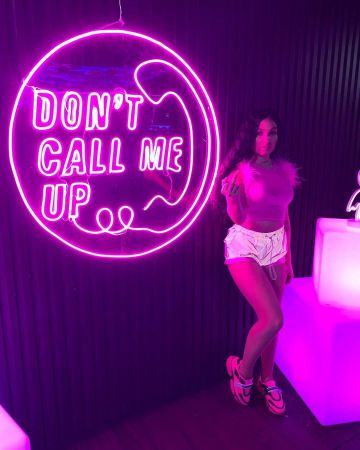 Les sneakers Prada Cloud­bust portées par Mabel sur son compte Instagram @mabel