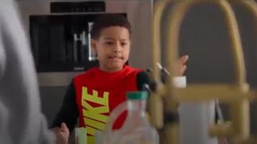 Sudadera con capucha Pullover usada por Kam Barris (Ravi Cabot-Conyers) en #blackAF Temporada 1 Episodio 2