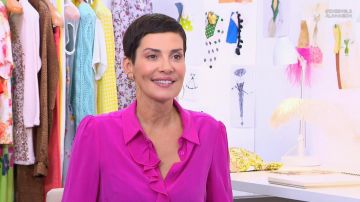 The shirt flying fuchia Cristina Córdula in The queens shopping