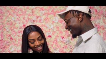 La nueva gorra de los Dodgers de Los Ángeles en gris usada por Dopebwoy en su cuenta de Instagram @dopebwoy