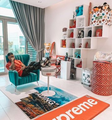 Sneakers Nike Jordan 6 Retro Travis Scott worn by Thibault Garcia on his account Instagram @thibaultgarcia