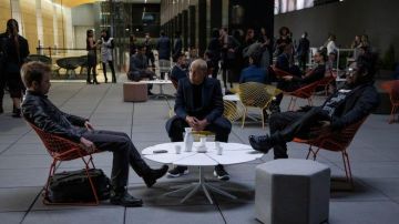 Hazard4 Pillbox Backpack Grayman used by Caleb (Aaron Paul) in Westworld (S03E01)